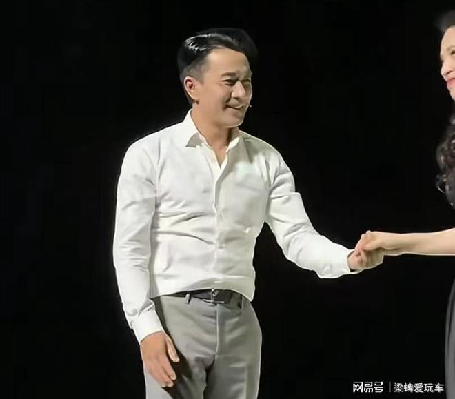 离婚后事业开挂前夫却逐渐籍籍无名这几位女明星你认识几个(图8)