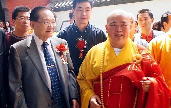 易倍体育网站：不到72小时被调查的释永信再迎3大噩耗私生活乱只是冰山一角(图7)