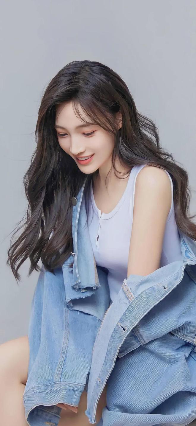 Emc易倍体育：男生把坤坤放到女生坤坤里(图1)